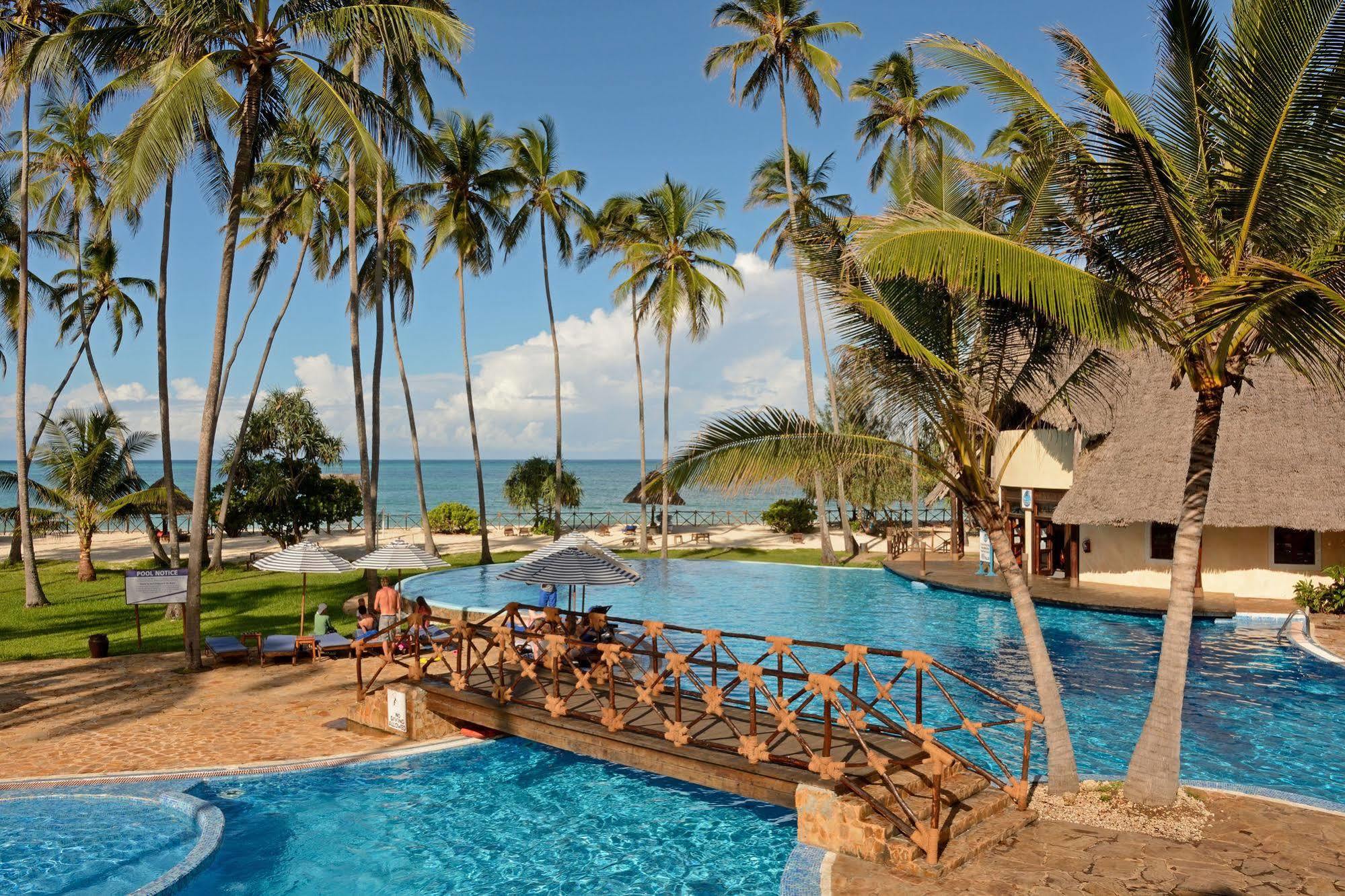 Ocean Paradise Resort & Spa Пвани Мчангани Екстериор снимка